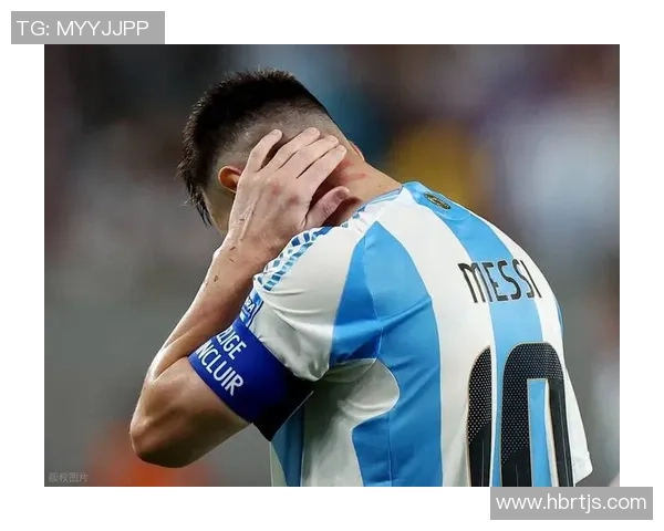 足球明星因场外行为被开除是否合法的法律分析与探讨 足球明星因场外行为被开除是否合法的法律分析与探讨